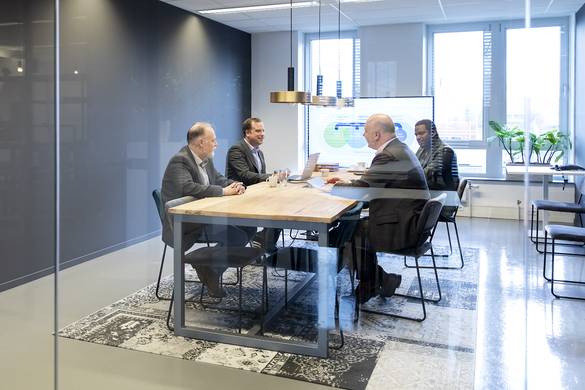 vergadering algemeen vergadering Enginia op afstand